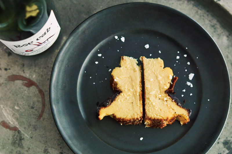 “バスクチーズケーキ